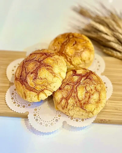 B1脆皮菠蘿